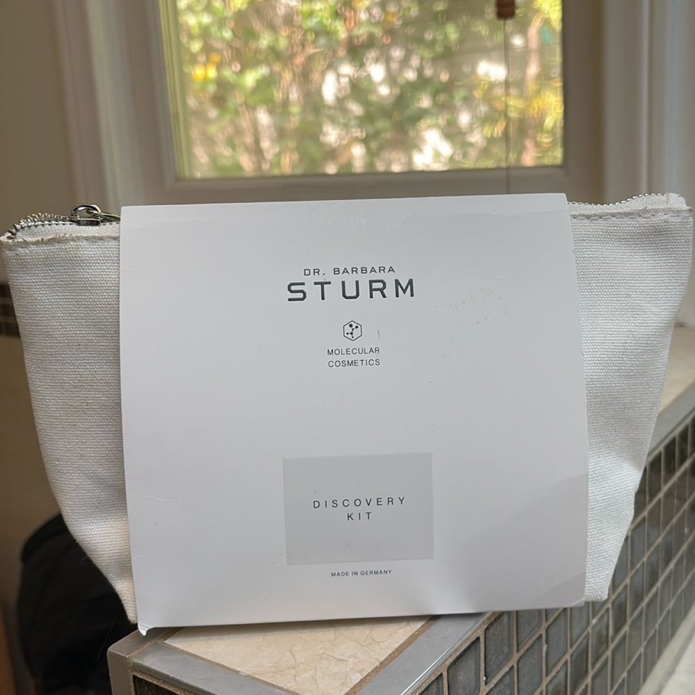Dr Barbara Sturm Discovery Kit (NWT)
